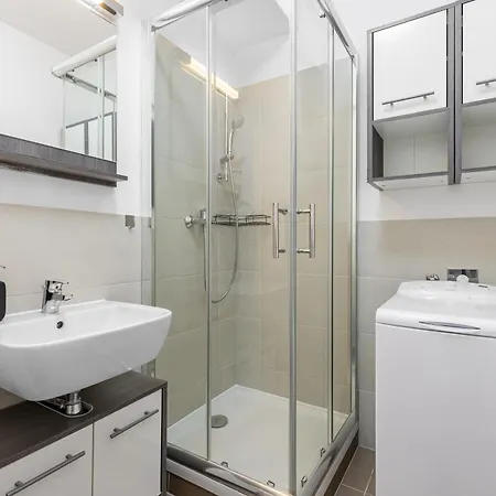 Apartamento Slnecnice With Parking 24 Hour Check In *
