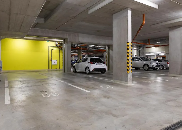 Slnecnice With Parking 24 Hour Check In Appartement Bratislava
